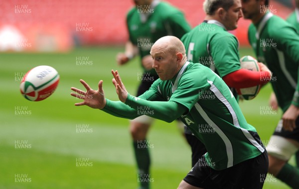 12.02.09 - Wales Rugby Training - Tom Shanklin in action during training. 