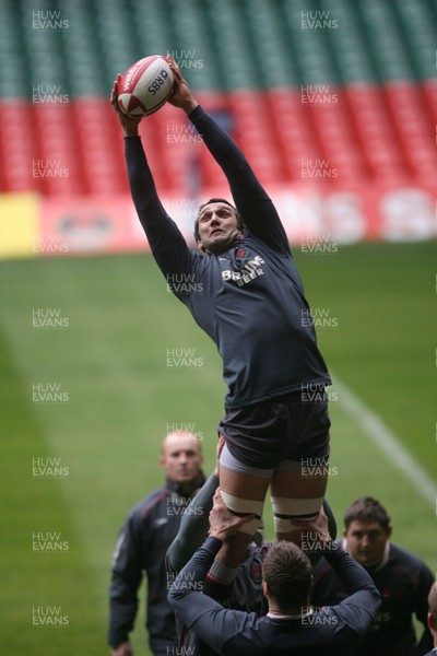 14.02.08 Wales Rugby training... Wales' Jonathan Thomas. 