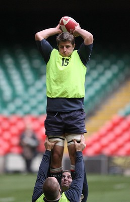 22.11.07 Wales rugby training... Robin Sowden-Taylor during training at the Millennium Stadium in Cardiff. 