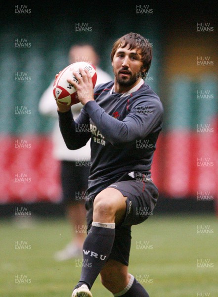22.11.07 Wales rugby training... Gavin Henson during training at the Millennium Stadium in Cardiff. 