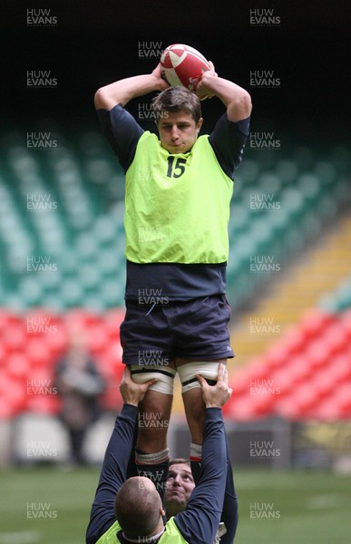 22.11.07 Wales rugby training... Robin Sowden-Taylor during training at the Millennium Stadium in Cardiff. 