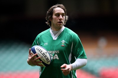 25.02.09 - Wales Rugby Training - Ryan Jones in action during training. 