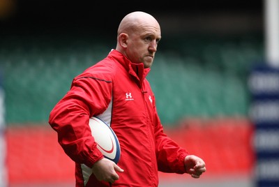 25.02.09 - Wales Rugby Training -  Wales assistant coach Shaun Edwards 
