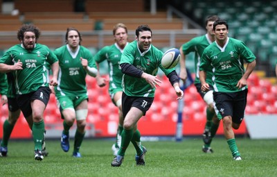 25.02.09 - Wales Rugby Training -  Stephen Jones releases the ball during training 