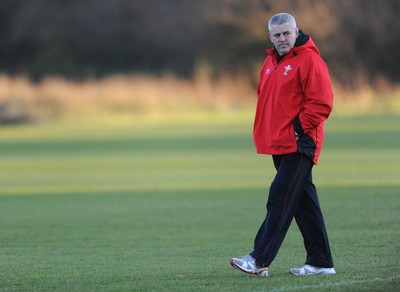 25.11.08 - Wales Rugby Training - Wales Coach, Warren Gatland looks on during training 
