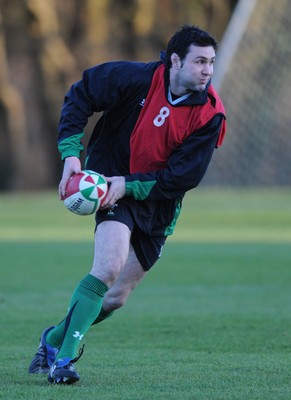 25.11.08 - Wales Rugby Training - Stephen Jones in action during training 