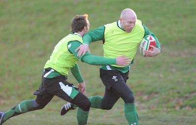 25.11.08 - Wales Rugby Training - Tom Shanklin in action during training 