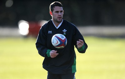29.01.10 - Wales Rugby Training - Lee Byrne during training. 