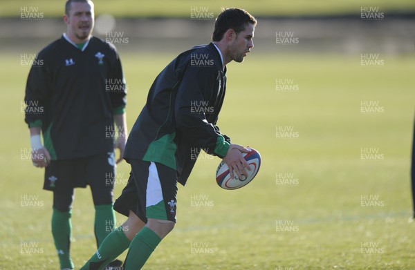 29.01.10 - Wales Rugby Training - Lee Byrne during training. 