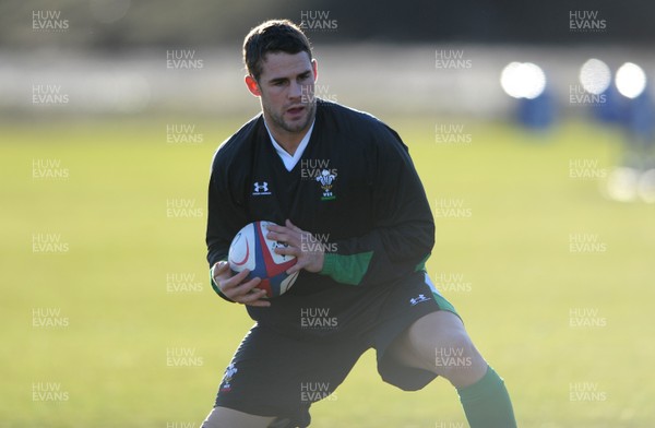 29.01.10 - Wales Rugby Training - Lee Byrne during training. 