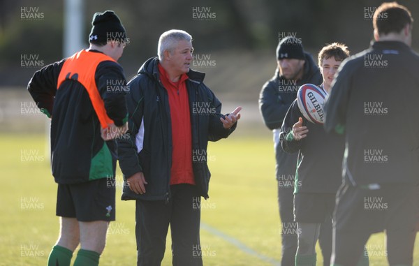 29.01.10 - Wales Rugby Training - Head coach Warren Gatland makes a point during training. 