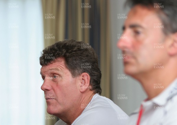 23.07.07 Wales World Cup Squad Training, St. Nazaire, France Coach Gareth Jenkins(L) answers questions during a press conference  at the Wales training camp in St. Nazaire, France. Darren Griffiths/