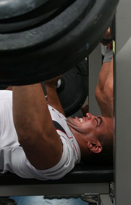 24.07.07 Wales World Cup Squad Training, St. Nazaire, France Gavin Thomas feels the strain as The Welsh team spend a session in the gym at their training camp in St. Nazaire, France. Darren Griffiths/