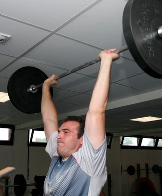 24.07.07 Wales World Cup Squad Training, St. Nazaire, France Robert Sidoli completes his reps as The Welsh team spend a session in the gym at their training camp in St. Nazaire, France. Darren Griffiths/