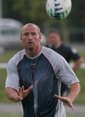 25.07.07 Wales World Cup Squad Training, St. Nazaire, France Gareth Thomas keeps his eye on the ball during the morning session at  Wales' training camp in St. Nazaire, France. 