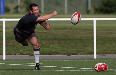 25.07.07 Wales World Cup Squad Training, St. Nazaire, France Gareth Cooper throws out a pass during the morning session at  Wales' training camp in St. Nazaire, France. 