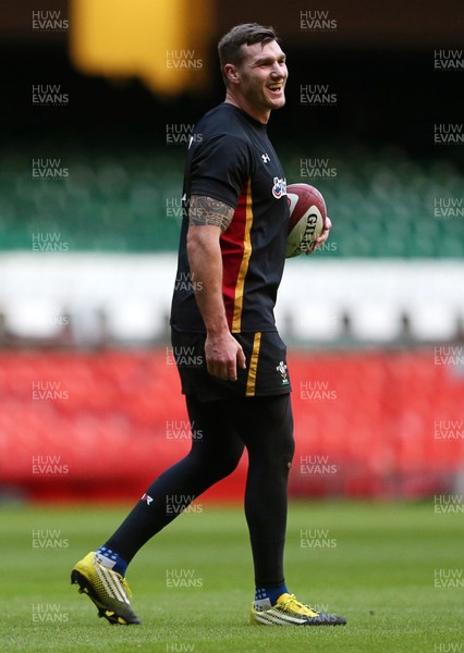 030216 - Wales Rugby Training - Tom James during training