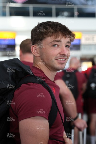 050726 - Wales Rugby travel to Argentina for their second game of the Nations Championship - Dan Edwards
