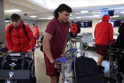 130726 - Wales Rugby team travel to South Africa from Argentina - Kane James