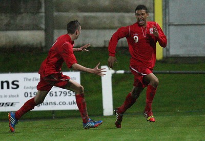 311013 - Wales v Scotland Under 16 Victory Shield International, Aberystwyth - Wales' Tyler Roberts celebrates after scoring Wales' first goal 