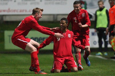 311013 - Wales v Scotland Under 16 Victory Shield International, Aberystwyth - Wales' Tyler Roberts celebrates after scoring Wales' first goal 