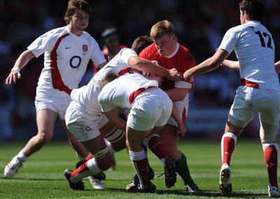 12.04.09 - Wales Under 16s v England Under 16s - 4 Nations Under 16/17 Tournament 2009 - Wales' Darran Harris. 