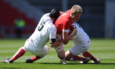 12.04.09 - Wales Under 16s v England Under 16s - 4 Nations Under 16/17 Tournament 2009 - Wales' Jon Gardiner. 