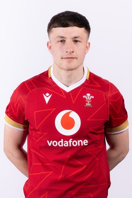 090325  Wales Men U18 Squad Portraits - Ben Coomer