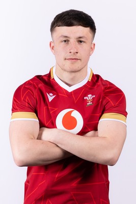 090325  Wales Men U18 Squad Portraits - Ben Coomer