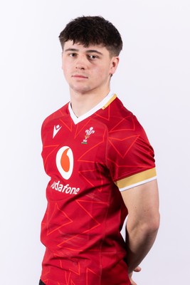 090325  Wales Men U18 Squad Portraits - Cai Gealy