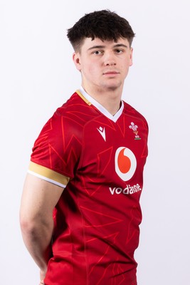 090325  Wales Men U18 Squad Portraits - Cai Gealy