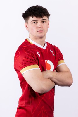 090325  Wales Men U18 Squad Portraits - Cai Gealy