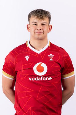 090325  Wales Men U18 Squad Portraits - Jac Cloke