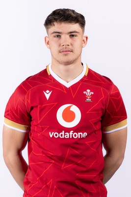 090325  Wales Men U18 Squad Portraits - Jack Hoskins