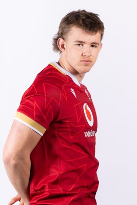 090325  Wales Men U18 Squad Portraits - Kai Jones