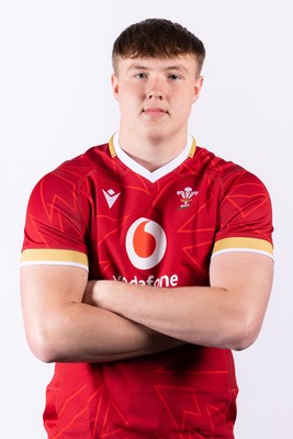 090325  Wales Men U18 Squad Portraits - Noah Williams