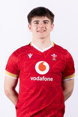 090325  Wales Men U18 Squad Portraits - Osian Llewelyn