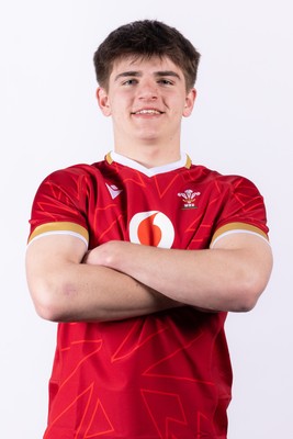 090325  Wales Men U18 Squad Portraits - Osian Llewelyn