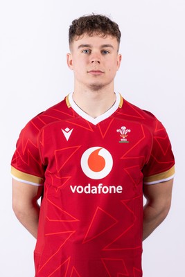 090325  Wales Men U18 Squad Portraits - Rhys Cole