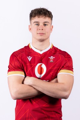 090325  Wales Men U18 Squad Portraits - Rhys Cole