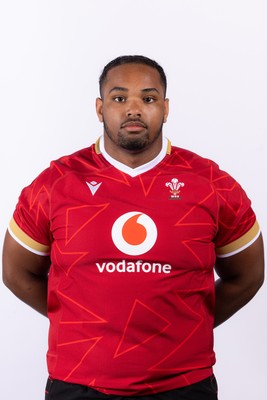 090325  Wales Men U18 Squad Portraits - Vinnay Cleak