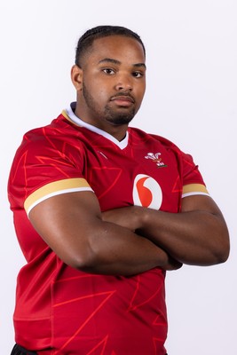 090325  Wales Men U18 Squad Portraits - Vinnay Cleak