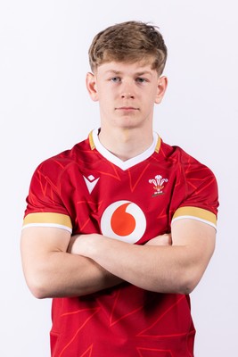 090325  Wales Men U18 Squad Portraits - Will Ford
