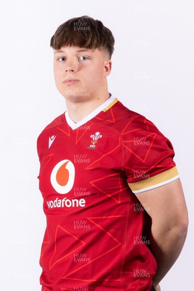 090325  Wales Men U18 Squad Portraits - Hudson Nevin
