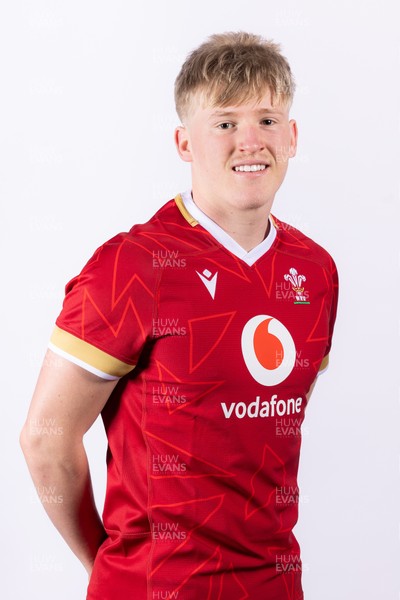 090325  Wales Men U18 Squad Portraits - Lloyd Lucas