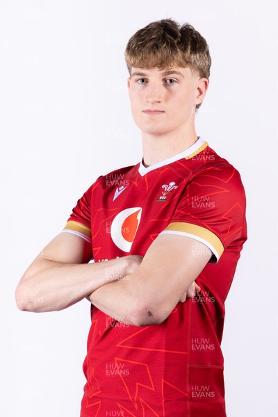 090325  Wales Men U18 Squad Portraits - Osian Williams