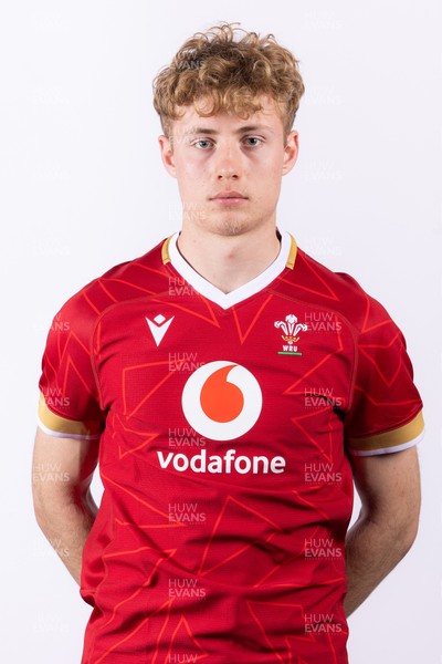 090325  Wales Men U18 Squad Portraits - Ryley Fussell