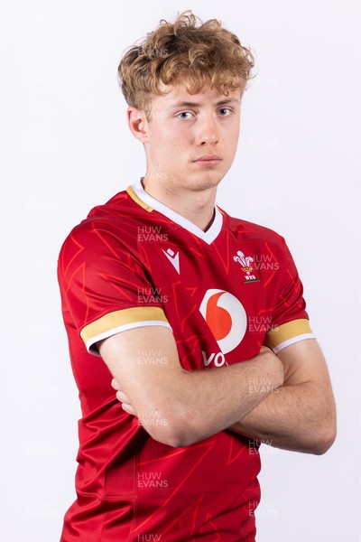 090325  Wales Men U18 Squad Portraits - Ryley Fussell