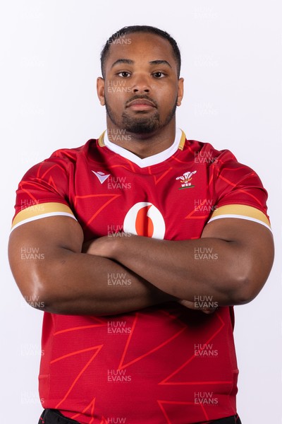 090325  Wales Men U18 Squad Portraits - Vinnay Cleak