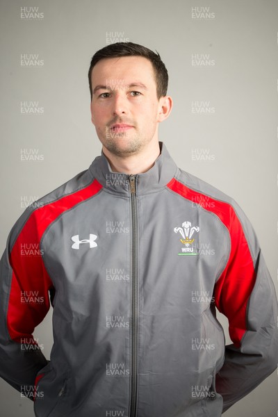 010315 -Wales U18 Squad Portraits -Pat Robinson